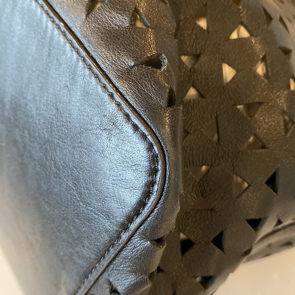 Tory Burch Monogram T Leather Laser-Cut Tote Bag - Picture 9 of 12